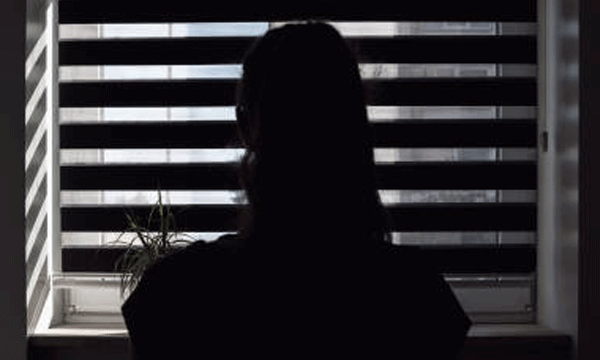 സമ്മതപ്രായം കുറയ്ക്കുന്നത് ശൈശവ വിവാഹം, കുട്ടിക്കടത്ത് കൂട്ടും ; ശാരീരികബന്ധത്തില് ഏര്പ്പെടുന്നതിലുള്ള കുറഞ്ഞ പ്രായത്തില് മാറ്റം വരുത്തരുതെന്ന് കേന്ദ്രനിയമ കമ്മിഷന്