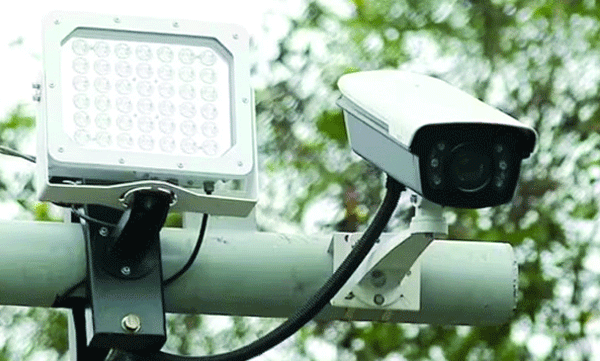 എ ഐ ക്യാമറ വച്ചശേഷമുള്ള അപകട നിരക്കില് വര്ധന: യഥാര്ത്ഥ കണക്കുകള് പുറത്തുവന്നതോടെ വെട്ടിലായി സര്ക്കാര്