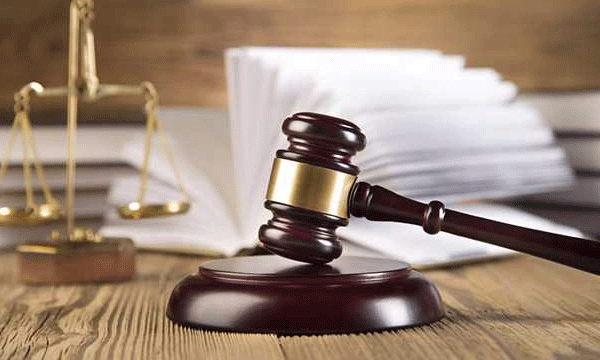 കോളേജ് വിദ്യാര്ത്ഥിനിയെ ബലാത്സംഗം ചെയ്ത കുറ്റം ; സിംഗപ്പൂരില് ഇന്ത്യാക്കാരന് 16 വര്ഷത്തെ തടവും 12 അടിയും ശിക്ഷ