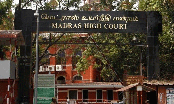 ഭിന്നലിംഗക്കാരിയെ യൂട്യൂബിലൂടെ ട്രോളി ; മദ്രാഹ് ഹൈക്കോടതി യൂട്യുബര്ക്ക് പിഴയിട്ടത് 50 ലക്ഷം ; ഗൂഗിള് രക്ഷപ്പെട്ടു