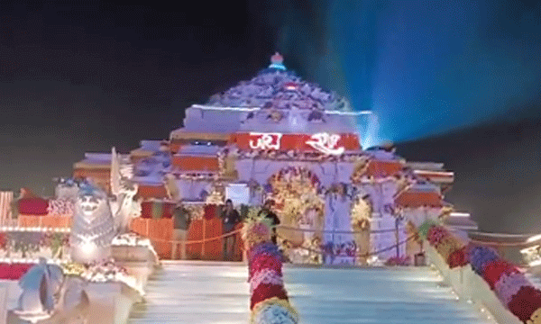 രാമക്ഷേത്രത്തിലേക്ക് ഒറ്റ ദിവസം നടന്ന ഓണ്ലൈന് ഇടപാട് 3.17 കോടി ; ബുധനാഴ്ചത്തെ കണക്ക്, കാണിക്ക എണ്ണിത്തിട്ടപ്പെടുത്തിയില്ല
