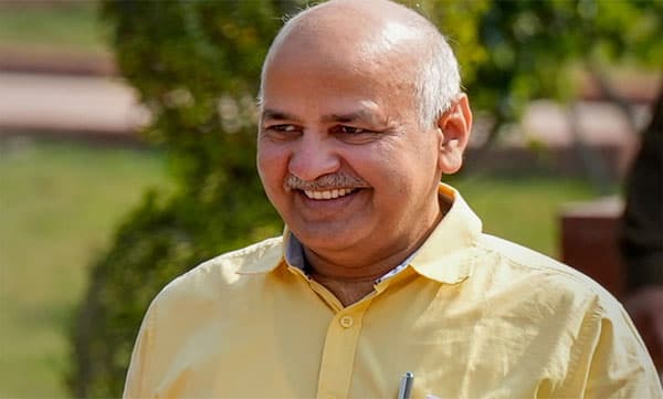 ഭാര്യ രോഗബാധിത: മനീഷ് സിസോദിയയ്ക്ക് ആഴ്ചയിലൊരിക്കല് കാണാന് കോടതിയുടെ അനുമതി