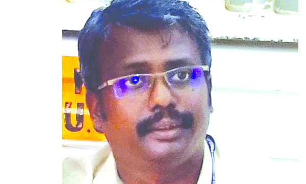 സ്കൂളിന് ബുദ്ധിമുട്ടില്ലാത്ത രീതിയില് റിപ്പോര്ട്ട് തയ്യാറാക്കി നല്കാം ; ലിഫ്റ്റ് പരിശോധനയ്ക്ക് 10,000 രൂപ ചോദിച്ച ഡെപ്യൂട്ടി ഇലക്ട്രിക്കല് ഇന്സ്പെക്ടര് 7000 വാങ്ങുന്നതിനിടയില് പിടിയില്