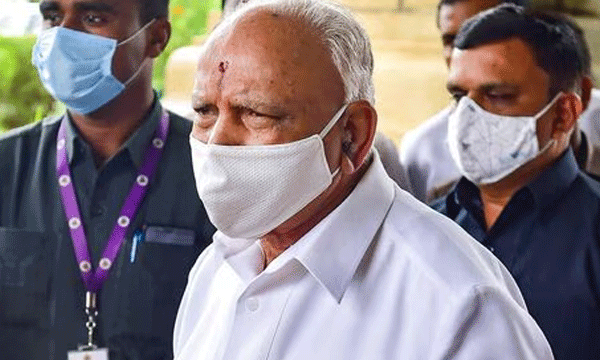 മോശമായി പെരുമാറിയെന്ന് 17 കാരി ; കര്ണാടകാ മുന് മുഖ്യമന്ത്രി ബിഎസ് യദ്യൂരപ്പയ്ക്കെതിരേ പോക്സോകേസ്