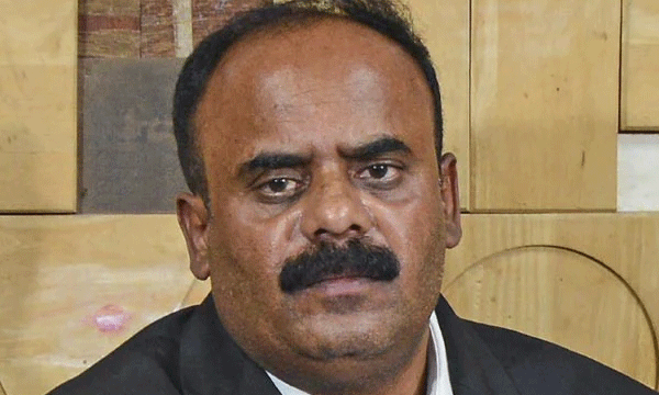 പ്രജ്വല്രേവണ്ണയുടെ ലൈംഗികാതിക്രമക്കേസ് ; ആരോപണം കൊണ്ടുവന്ന ബിജെപി നേതാവ് സ്ത്രീപീഡനത്തിന് കസ്റ്റഡിയില്