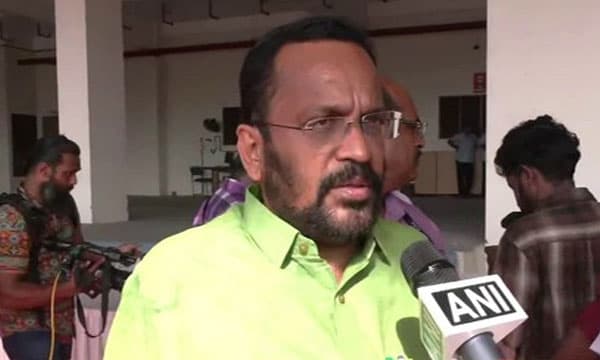 ദുരന്തത്തില് കിട്ടിയ 189 മൃതദേഹം ഇന്ന് സംസ്ക്കരിക്കും ; കുടുംബങ്ങള്ക്ക് നഷ്ടമായ സർക്കാർ രേഖകൾ ലഭിക്കുന്ന സംവിധാനവും ഒരുക്കും