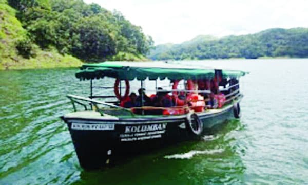 ഇടുക്കി ഡാമില് നിര്ത്തിവച്ചിരുന്ന ബോട്ട് സര്വീസ് വീണ്ടും ആരംഭിച്ചു ; വിനോദസഞ്ചാരികള്ക്ക് ഇടുക്കി-ചെറുതോണി അണക്കെട്ടുകളുടെ ദൃശ്യഭംഗിയും കാനന കാഴ്ചകളും ആസ്വദിക്കാനാകും
