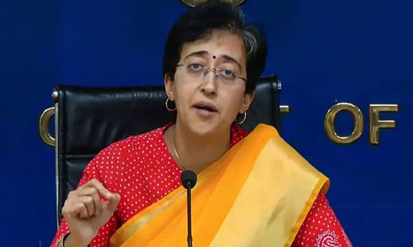 അതിഷി മര്ലേനയുടെ സത്യപ്രതിജ്ഞ ഉടന് ; മന്ത്രിസഭാ രൂപീകരണത്തിന് വേണ്ടി തിരക്കിട്ട ചര്ച്ചകള്
