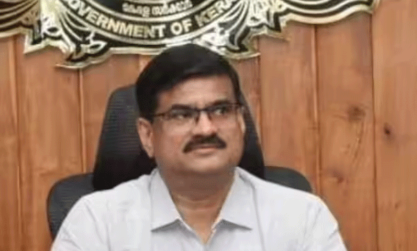 വിദ്യാഭ്യാസ സ്ഥാപനങ്ങൾക്ക് അവധിയെന്ന് കളക്ടറുടെ പേരിൽ വ്യാജ സ്ക്രീൻ ഷോട്ട്; സൈബർ സെൽ അന്വേഷണം തുടങ്ങി