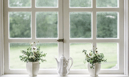 3 കോടി രൂപ മുടക്കി സ്വപ്നവീട് സ്വന്തമാക്കി: എന്നാല് ജനല് തുറന്നാല് കാണുന്നത് അതിഭീകര കാഴ്ച