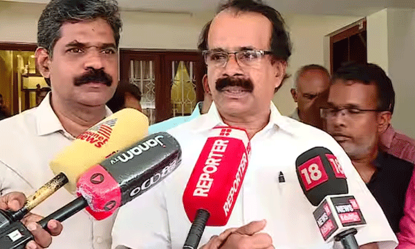 'എമ്പുരാൻ' കൊണ്ട് ഹിന്ദു സമൂഹത്തെയും മോദിയെയും ഇല്ലാതാക്കാനാകില്ലെന്ന് കേന്ദ്ര മന്ത്രി ജോര്ജ് കുര്യൻ