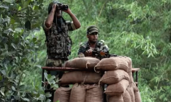 ബസ്തറില് നടന്ന ഏറ്റുമുട്ടലില് രണ്ട് മാവോയിസ്റ്റുകള് കൊല്ലപ്പെട്ടു, പ്രധാനികളെന്ന് പോലീസ്