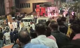 മെഡിക്കല് കോളേജിലെ തീപിടുത്തം ; യുപിഎസ് റൂമിലെ അഞ്ചു ബാറ്ററികള് കത്തിയെന്ന് പ്രാഥമിക വിവരം