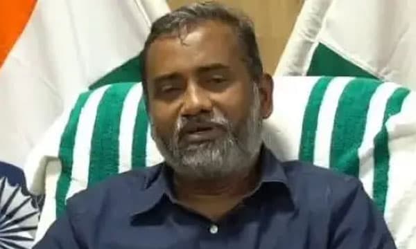 ഗവര്ണറുടെ ഓഫീസ് അയച്ചു തന്നത് ആര്എസ്എസ് ഉപയോഗിക്കുന്ന ചിത്രം ; അംഗീകരിക്കാനാകില്ലെന്ന് കൃഷിമന്ത്രി