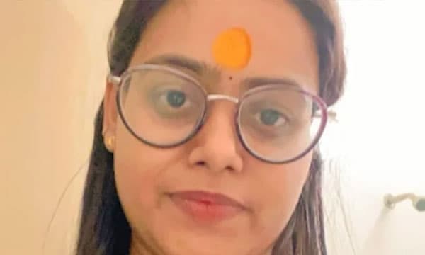 അഹമ്മദാബാദ് നഗരത്തിലെ ട്രാഫിക് വിമാനം മിസ്സാക്കി ; ബറൂച്ചിലെ ഭൂമിചൗഹാനെ നഗരത്തിലെ തിരക്ക് രക്ഷിച്ചു