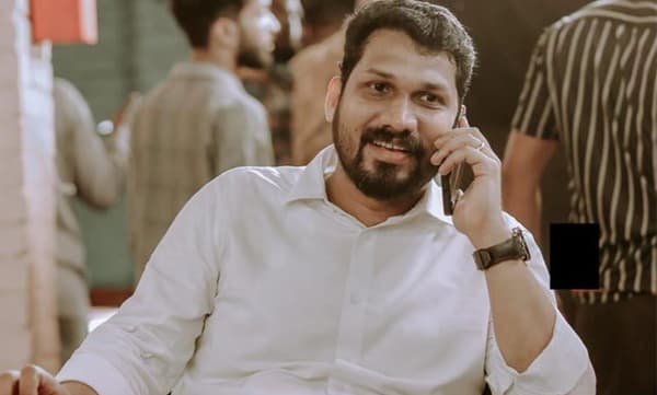 Listin Stephen about collection report of cinema