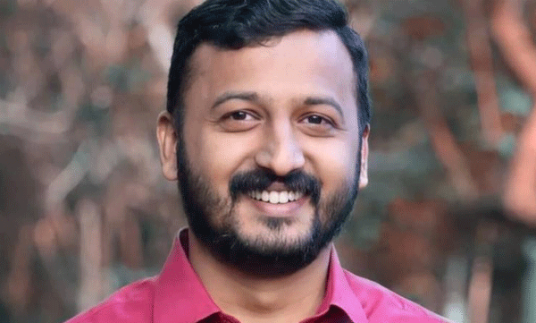 രാഹുല് പദവിയില് തുടരുന്നത് തെരഞ്ഞെടുപ്പില് തിരിച്ചടിയാകും; രാജിയില് സമ്മര്ദ്ദം ശക്തം