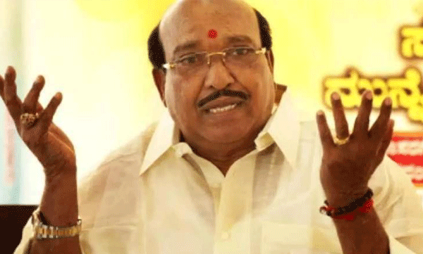 ഗൂഢ സംഘങ്ങൾ ദേവസ്വം ക്ഷേത്രങ്ങളിൽ വിളയാടുന്നു,സമ്പന്നരായ ഭക്തരിൽ നിന്ന് പണം തട്ടുന്നു'; വെള്ളാപ്പള്ളി നടേശൻ