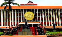 സ്വര്ണ്ണത്തില് സുവര്ണാവസരം : നിയമസഭയില് സ്വര്ണ്ണത്തട്ടിപ്പ് വജ്രായുധമാക്കാന് പ്രതിപക്ഷം