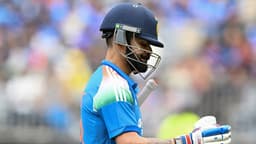 ഓസ്ട്രേലിയയ്ക്കെതിരായ തുടര്ച്ചയായി രണ്ടു മത്സരങ്ങളില് ഡെക്കായി ; മോശം റെക്കോഡുമായി വിരാട്കോഹ്ലി