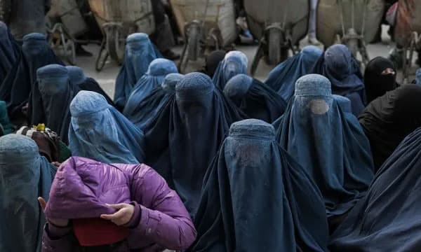 ഭാര്യയെ തല്ലിക്കോളൂ...എല്ലൊടിക്കാതെ സൂക്ഷിച്ചാല് മതി...!; ഗാര്ഹികപീഡനത്തെ അനുകൂലിച്ച താലിബാന്റെ പുതിയ നിയമം