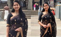 പത്മനാഭസ്വാമി ക്ഷേത്രത്തില് ദര്ശനം നടത്തി നടി നവ്യ നായര്; ചിത്രങ്ങള്