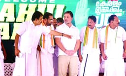 യു.ഡി.എഫ്. വരട്ടെ...