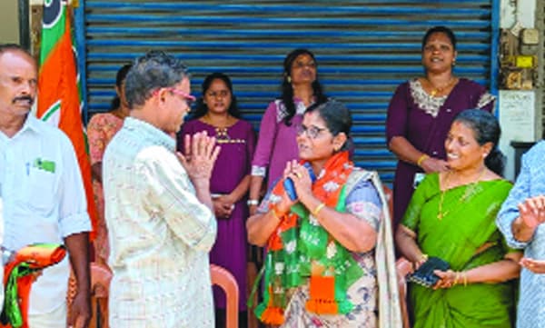 താനൂര്-ഗുരുവായൂര് റെയില്വെ പാത
യാഥാര്ഥ്യമാക്കും: ദീപ പുഴക്കല്