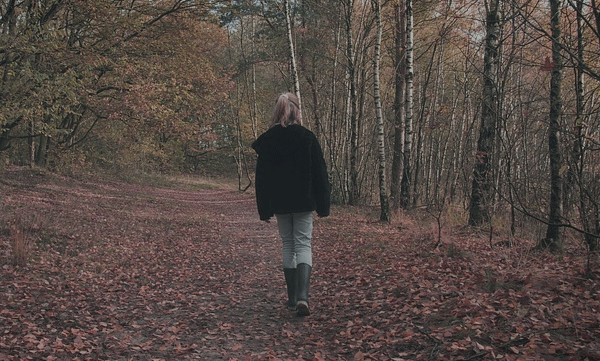 നീണ്ട 32 വര്ഷത്തെ ദുരൂഹതയ്ക്ക് വിരാമം: 13-ാം വയസ്സില് കാണാതായ പെണ്കുട്ടിയെ ഒടുവില് കണ്ടെത്തി