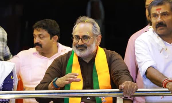 ശിവന്കുട്ടിയിലൂടെ സി.പി.എം. മണിച്ചിത്രത്താഴിട്ടു പൂട്ടിയ നേമം ; രാജീവ് ചന്ദ്രശേഖര് എന്ന താക്കോല് ഇട്ട് ബി.ജെ.പി. തുറന്നു