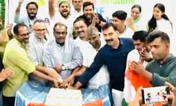 യു.ഡി.എഫ് വിജയം: ഖത്തറിലെ എറണാകുളം ജില്ലാ കോൺഗ്രസ് പ്രവർത്തകർ വിജയാഹ്ലാദം പങ്കിട്ടു