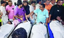 സംഘം വ്യൂ പോയിന്റില് എത്തിയത് കാറ്റുകൊള്ളാനും സംസാരിച്ചിരിക്കാനും ; അപ്രതീക്ഷിതമായി ശക്തമായ മഴയും കാറ്റും മിന്നലും ; മരണമടഞ്ഞത് നാലുപേര്