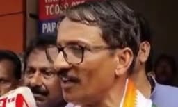 വേണുഗോപാലിനെ തെരഞ്ഞുപിടിച്ച് ആക്രമിച്ചു: മുഖ്യമന്ത്രി അന്വേഷിക്കണം; ഭിന്നസ്വരം കേട്ടുതുടങ്ങി
