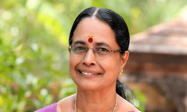 കൊട്ടാരക്കരയിലെ അയിഷ പോറ്റിയുടെ തോൽവി; രണ്ട് മണ്ഡലം കോൺഗ്രസ് കമ്മിറ്റികൾ പിരിച്ച് വിട്ടു