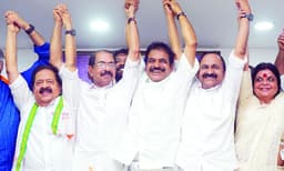 ഇത് സമയവായമല്ല സമ്പൂര്ണ്ണ പിടിമുറുക്കല് ; 11 ല് ഒമ്പതു പേരും കെ.സി. പക്ഷക്കാര് ; മുഖ്യമന്ത്രി സതീശനായിരിക്കാം, പക്ഷേ ഈ ടീം വേറെയാണ്
