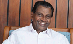 കുടുംബനാഥനെപ്പോലെ സഭയെ ചേര്ത്തുപിടിക്കും, രണ്ട് മക്കളെയും യോജിപ്പിച്ച് കൊണ്ടുപോകും: തിരുവഞ്ചൂര് രാധാകൃഷ്ണന്