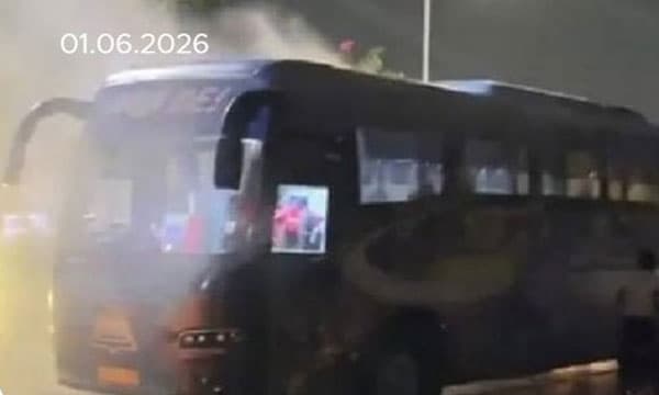 ഷോര്ട്ട് സര്ക്യൂട്ട്, ടീം ബസ്സില് പുക: ഐപിഎല് 2026 ഫൈനലിന് ശേഷം ഗുജറാത്ത് കളിക്കാര് വഴിയില് കുടുങ്ങി
