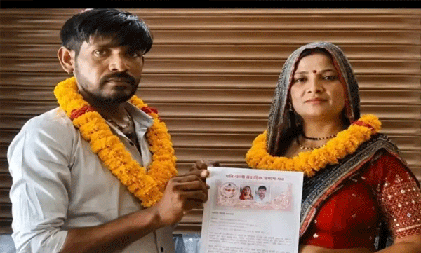 നാല് വര്ഷമായി അമ്മായിയമ്മയുമായി രഹസ്യ ബന്ധം: ഭാര്യയെ ഉപേക്ഷിച്ച് വിവാഹം കഴിച്ച് യുവാവ്, സംഭവം യുപിയില്
