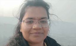 ഐടി ജീവനക്കാരി പിഞ്ചുകുഞ്ഞിനെ കയ്യിലെടുത്ത് ആറാം നിലയില് നിന്നും താഴേയ്ക്ക് ചാടി ; ആറുമാസം പ്രായമുള്ള കുഞ്ഞ് അത്ഭുതകരമായി രക്ഷപ്പെട്ടു, മാതാവ് മരിച്ചു