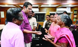 മലയിടംതുരുത്ത് പാര്യത്തുകാവ് ഒത്തുതീര്പ്പ്: രാഷ്ട്രീയഭേദമന്യേ