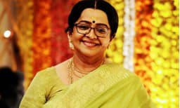 സ്നേഹപൂര്വം പടിയിറങ്ങുന്നു...സത്യത്തിനും ന്യായത്തിനും ശ്വേതയ്ക്കുമൊപ്പം; അമ്മയില് നിന്ന് രാജിവെച്ച് മല്ലിക സുകുമാരന്