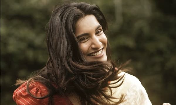 Actress Thapande