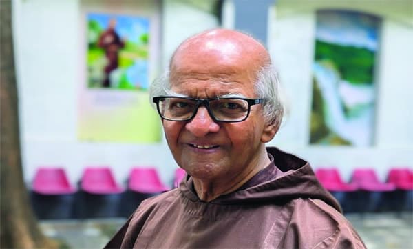 സമഗ്ര സന്തോഷത്തിന്റെ പ്രവാചകന്