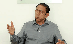 വിഴിഞ്ഞം ഓഹരി കൈമാറ്റം: ഉമ്മൻ ചാണ്ടിയുടെ കാലത്തെ കടുത്ത തീരുമാനങ്ങൾ ഇന്ന് നാടിന് നേട്ടം; വിവാദങ്ങൾക്ക് മറുപടിയുമായി ജോസ് പോൾ