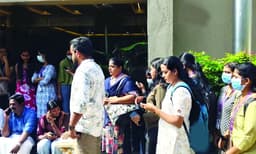 കോറോ ഹെല്ത്ത് കമ്പനി ഇന്ന് തുറക്കും; പ്രതിസന്ധി തുടരും