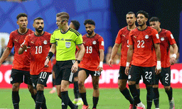 ഇത് മെസ്സിക്ക് വേണ്ടിയുള്ള ലോകകപ്പോ? വിവാദ റഫറീയിംഗില് രോഷംകൊണ്ട് ഈജിപ്ത്