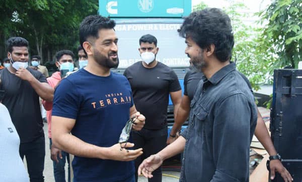 ' ഹാപ്പി ബര്ത്ത്ഡേ ക്യാപ്റ്റന് കൂള്' ; എംഎസ് ധോണിയ്ക്ക് പിറന്നാള് ആശംസകളുമായി വിജയ്
