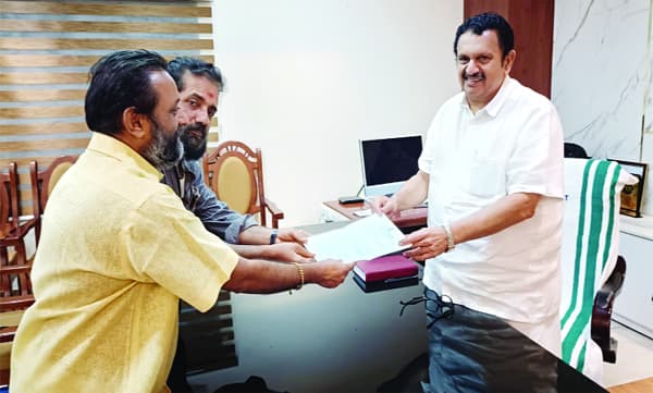 ശബരിമലയിലെ ആചാരാനുഷ്ഠാനങ്ങളും താന്ത്രിക പാരമ്പര്യവും സംരക്ഷിക്കണം: മേല്ശാന്തി സമാജം