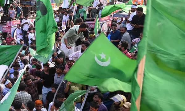 വഖഫ്ബോര്ഡ് സര്ക്കാരിന് തിരിച്ചടിയാകുന്നു ; സത്യവാങ്മൂലത്തില് മുസ്ളീംലീഗിന് കടുത്ത അതൃപ്തി