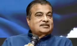 ഇ20 പെട്രോൾ ബിഎസ്-3 വാഹനങ്ങളുടെ ഭാഗങ്ങളെ ബാധിച്ചേക്കാം: നിതിൻ ഗഡ്കരി